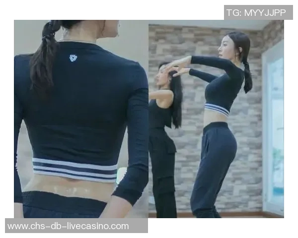 美女足球盛宴展现女性力量与魅力引领新潮流 美女足球盛宴展现女性力量与魅力引领新潮流